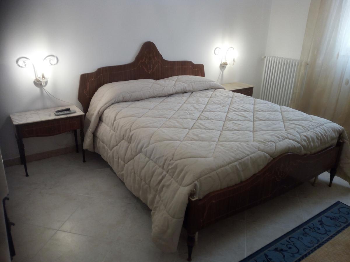 "Il Giardino Di Niu" Bed & Breakfast Palombaio Luaran gambar